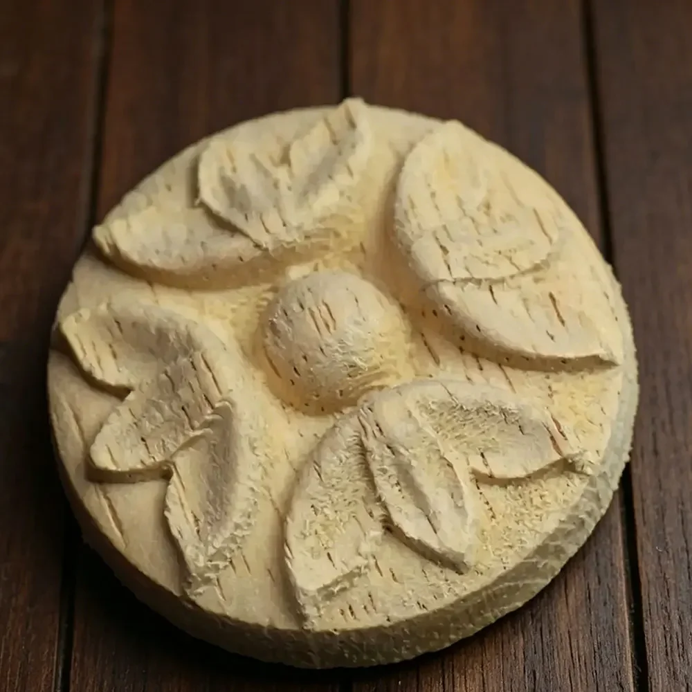 10PCS 3/4CM Woodcarving Decal Corner Applique Frame Door Wall Doors Furniture Decorative Figurines Wooden Miniatures Home Decor