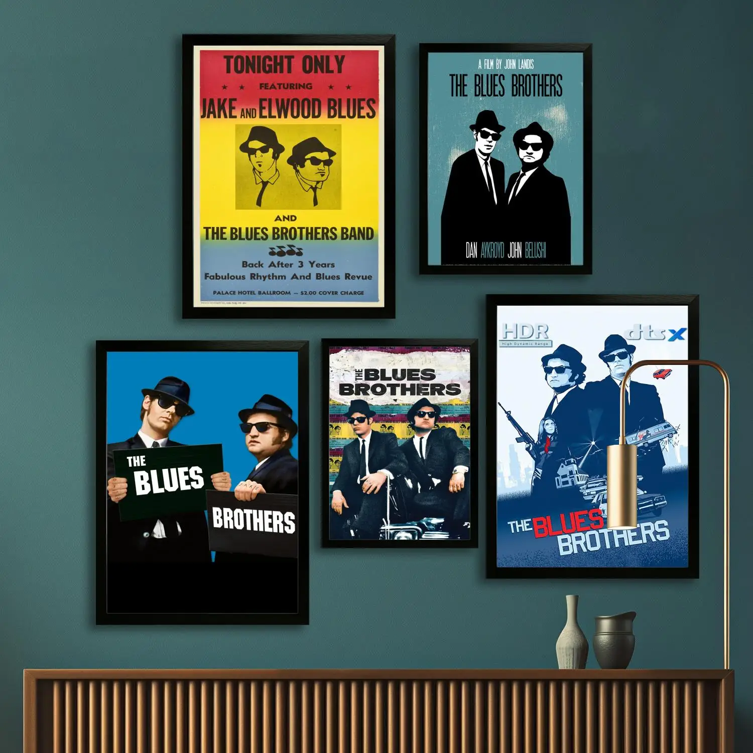

Blue Brothers Canvas Art Poster and Wall Art, Picture Print, Modern Family Bedroom Decor, Posters,Decorative painting