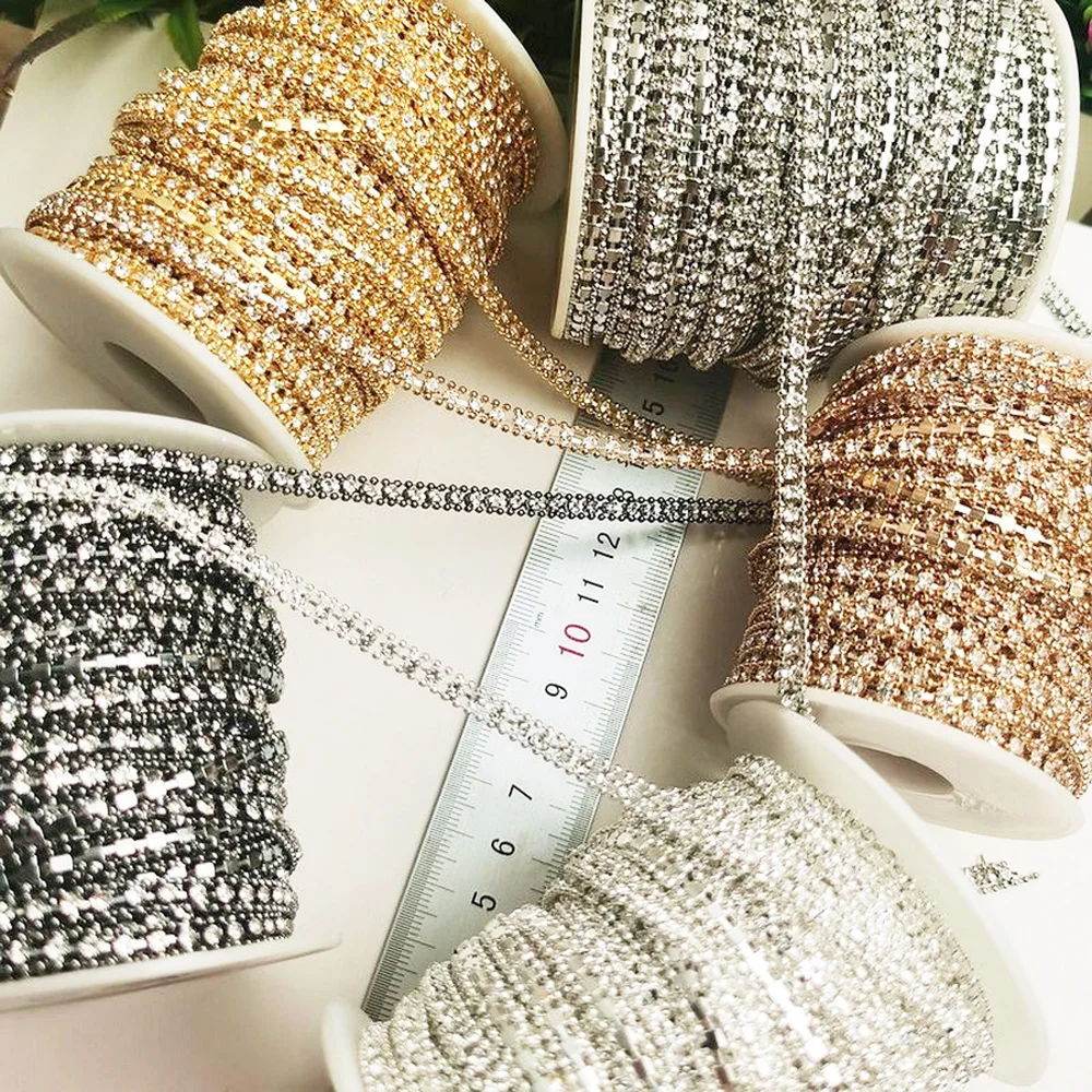1 Yard/Lot Goldfarbene Strasskette zum Aufnähen, 3 Reihen Kristalle und Steine, Glasperlen, Körbchenkette, Klebe-Strass für Kleidung – Detail 6