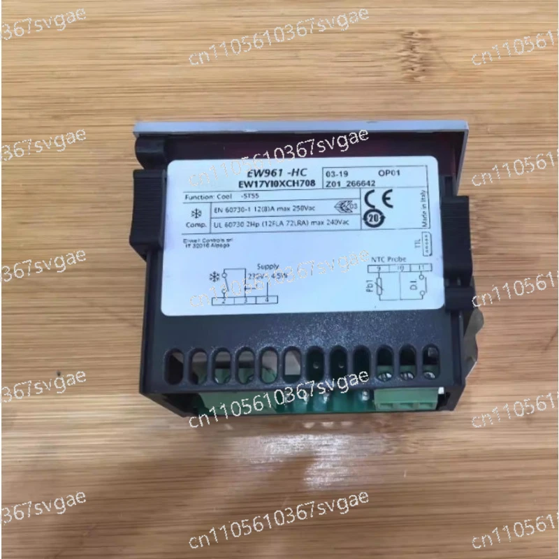 

Новый электронный контроллер охлаждения ELIWELL EW961-HC (EW961) 230В 4.5Вт с интерфейсом для NTC-датчика, 1 шт.