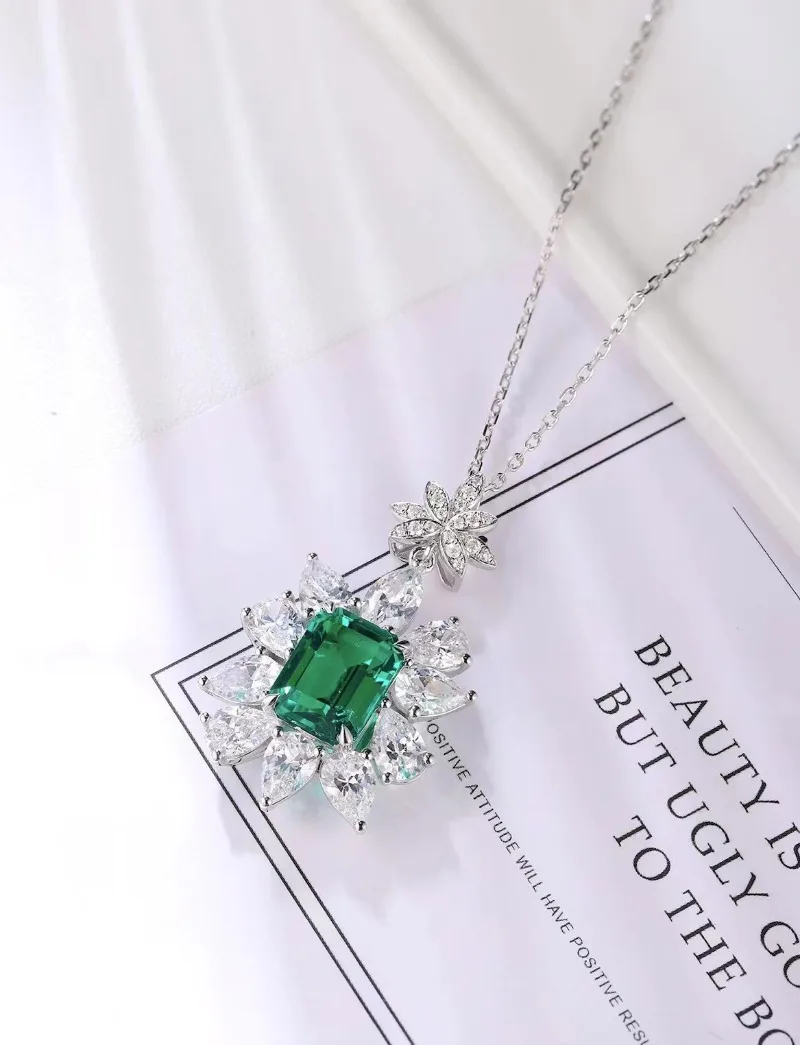 Ruihe Custom Design New 925 Silver Chain Pendant Necklace 3.929ct Lab Grown Emerald  Fashion Jewelry Women Christmas Gifts