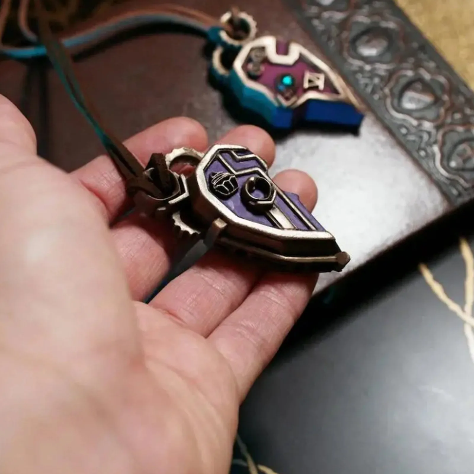 Mulheres homens arcano jinx vi casal colar quebra-cabeça adereços jogo lol tv 2 cosplay disfarce role play festa presentes acessórios