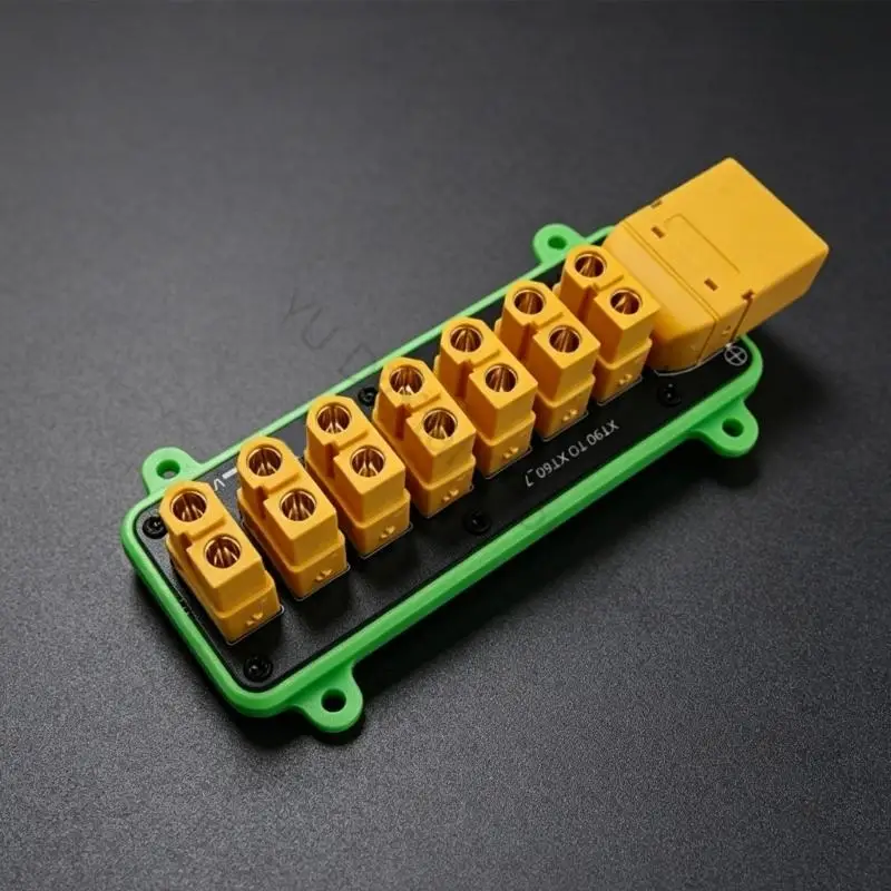 96BA-Stromverteilungseinheit für Modellbauten, XT90-Eingang und sieben Ausgangspositionen mit Polaritätssymbolen zur Verwendung – Detail 8