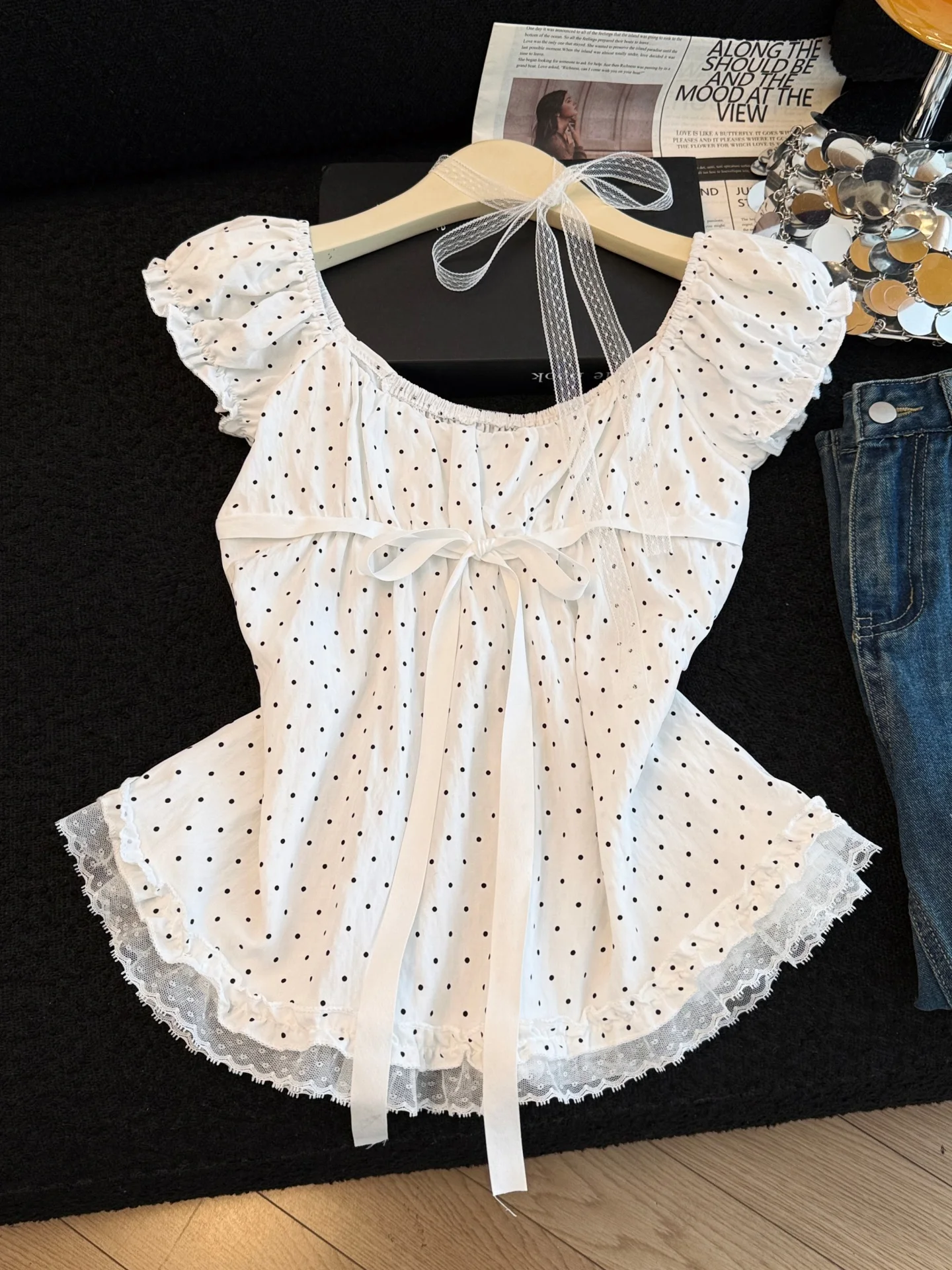 

White Lace Trim Bubble Sleeve T-Shirt Women's Summer New Style Knot Belt French Style Straight Cut Other Material