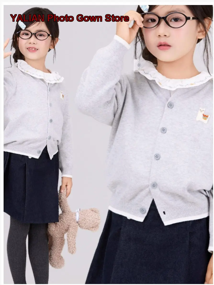 Alpaca Embroidered Knit Golden Cherry Girls Gray Pink Two-Color Cardigan 001 Pre