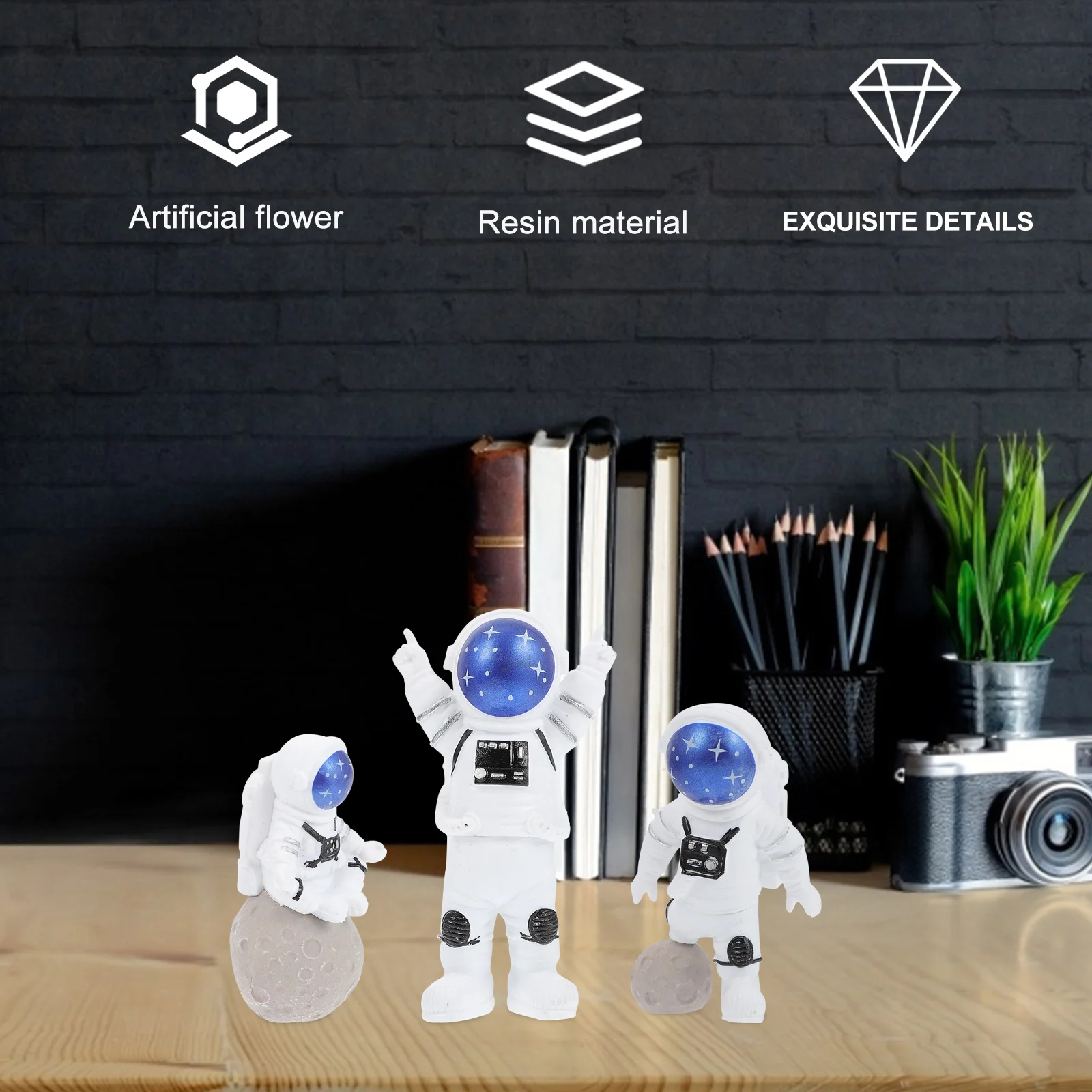 

3Pcs Astronaut Decor Resin Craft Desktop Adorn for Home Office Space Theme Decoration Spaceman Shape Adornment