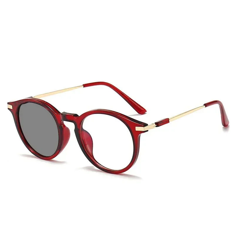 Men's Fashion Photochromic Reading Glasses Retro Anti-blue Far-sighted Eyewear Women Round Color Changing Presbyopia Glasses - Image 4