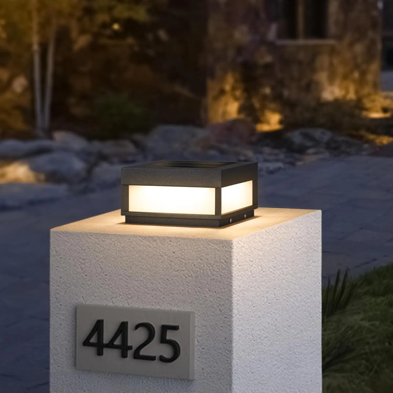 

Solar Post Lights Outdoor, 7.9' Waterproof LED Pillar Light, 3000K Dusk to Dawn Fence Post Lamp for Patio Yard Garden