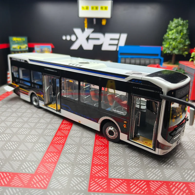 دييكاست 1:42 مقياس LCK6126EVGRA1 مدينة كهربائية نقية سبيكة حافلة نموذج تحصيل لعبة هدية تذكارية عرض حلية