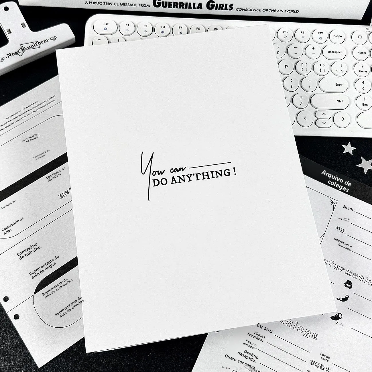 simple-graduation-album-for-primary-and-middle-school-students-unique-design-high-aesthetic-value-creative-communication-book