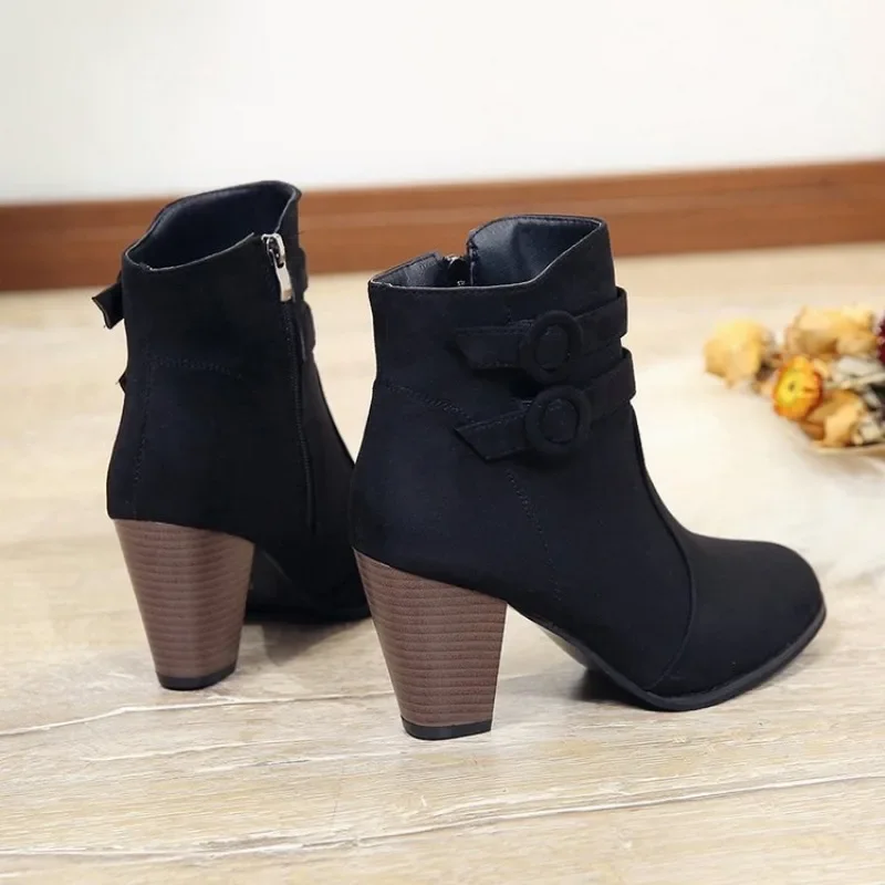 Retro Boots Women\'s Shoes 2024 New Square Heel Woman High Shoes Ankle Boots Fashion Zipper Platform Boots Female Short Boots