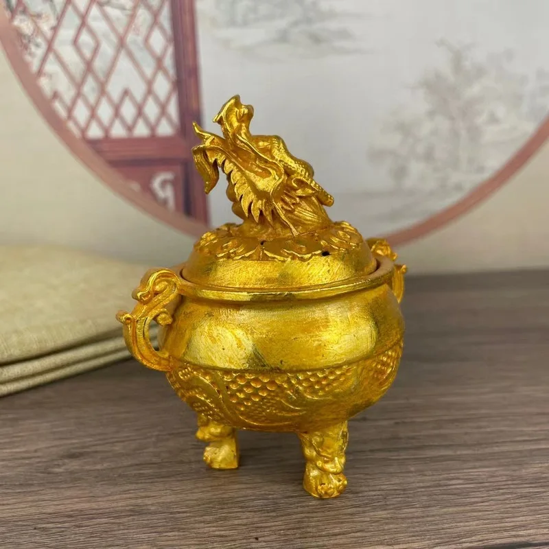 Brass vintage Ming Dynasty Xuan De era auspicious beast three-legged dragon head incense burner, gilded incense burner, auspicio
