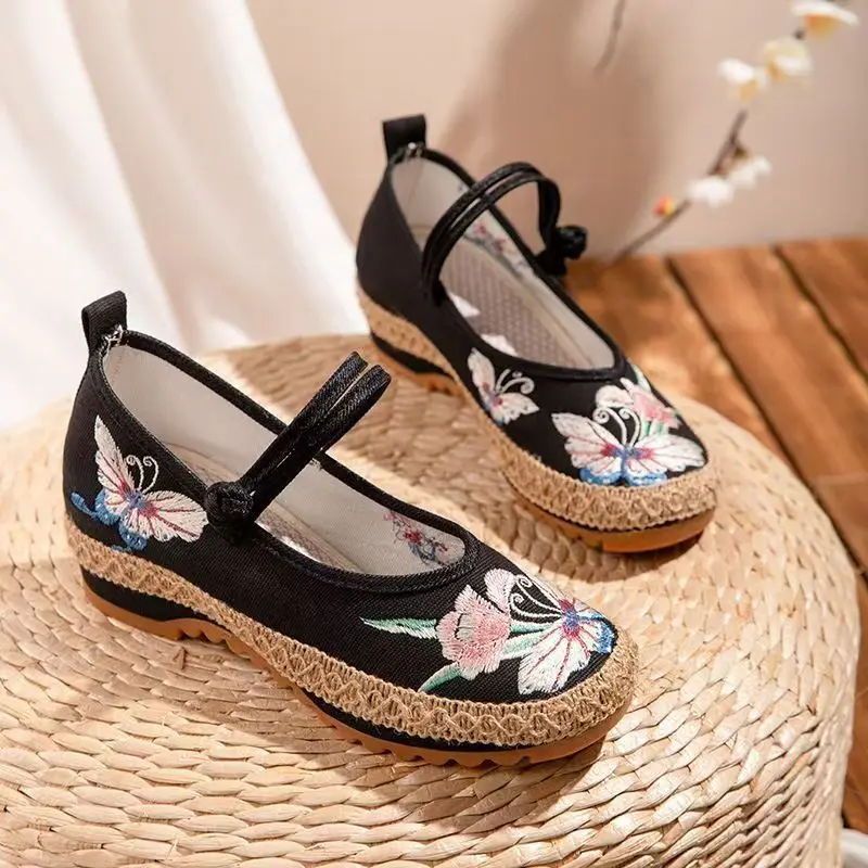 

Woman Flat Sole Embroidered Cloth Shoes Spring Summer Thick Sole Non slip Buckle Strap Ethnic Style Cheongsam Shoes Hanfu Shoes