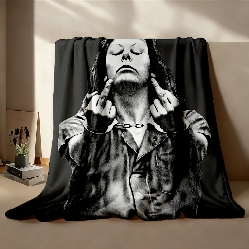 Aileen Wuornos Middle Finger Cozy Blanket, True Crime Vintage Graphic Warm Blanket, Dark Humor Soft