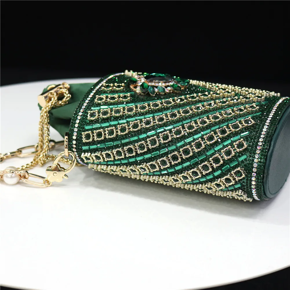 Flower Iron Buckle Acrylic Lady Clutch Bags Diamonds Luxury Pearl Metal Women Small Evening Bags With Chain Shoulder Handbags