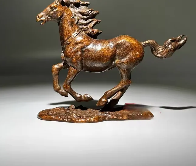Antique Luck Figurine Copper Carving Auspicious Wealth Pegasus Flying Horse Lucky Horse Mascot Ornament
