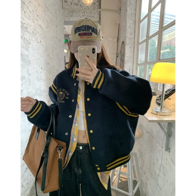 

Бейсбольные куртки с капюшоном, женские осенние хлопковые тканые куртки для отдыха, вышивка, удобная функция, многослойная милая верхняя одежда на пуговицах Y2K