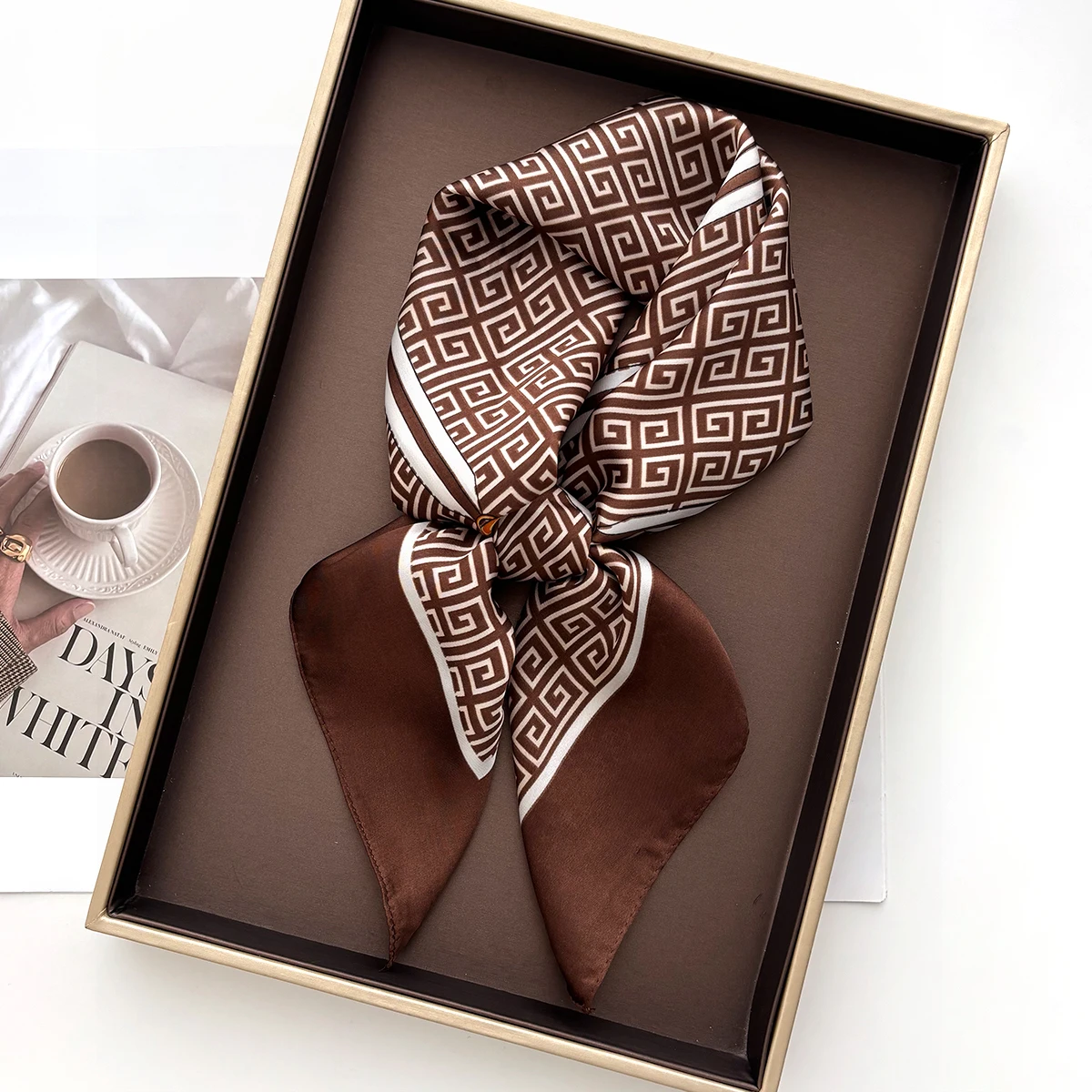 Luxuriöser bedruckter Schal für Damen – Seidengefühl, Halstuch, Foulard, Haarband, Haarband, Frühlings-Neuheit, Schals und Wickel – Detail 7
