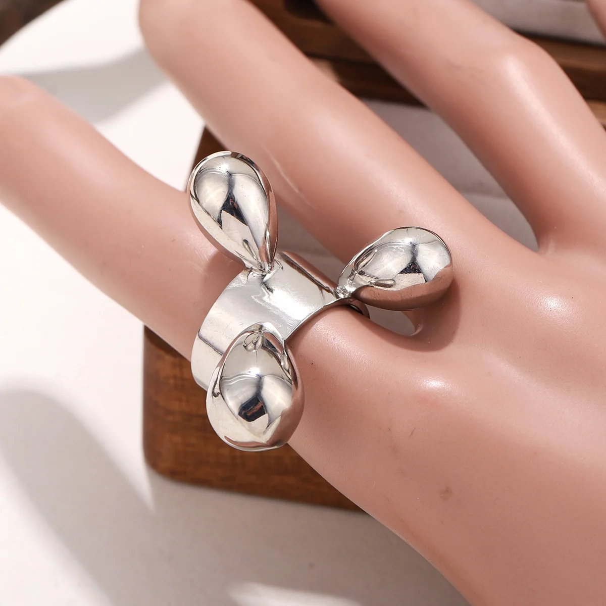 Trendy Irregular Silver Color Ring - Modern Abstract Water Drop Open Finger Ring for Women Statement Jewelry