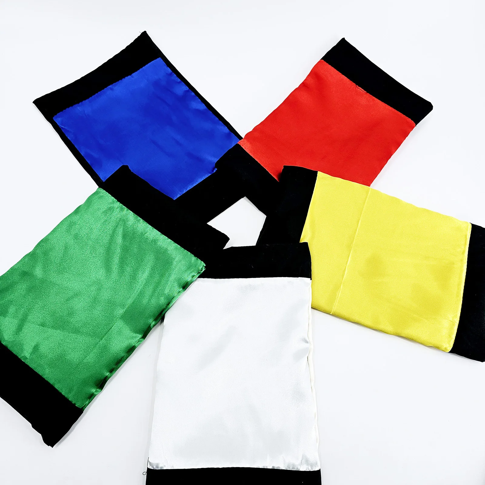 Baffling Bag Magic Tricks Gimmick Props Color Comedy Stage Magia Change Pocket Magia Mentalism Illusion Scarves Magie Magicians