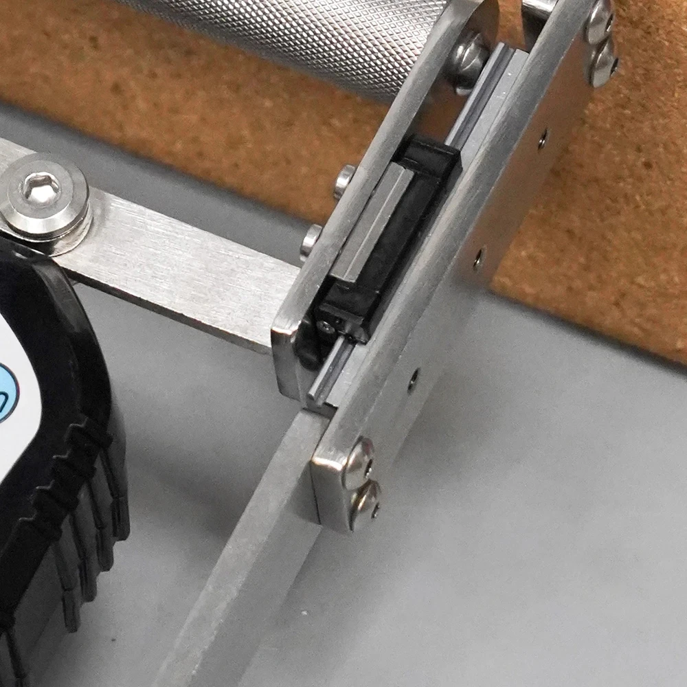 Professional grip strength meter: 150kg adjustable range, 304 stainless steel + digital display design