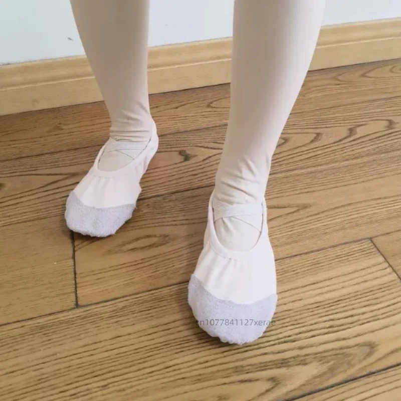 Zapatos de baile con cordones gratis, garras de gato de suela blanda para adultos y niños, zapatos de ballet de yoga para niñas para bailar, practicar y dar forma