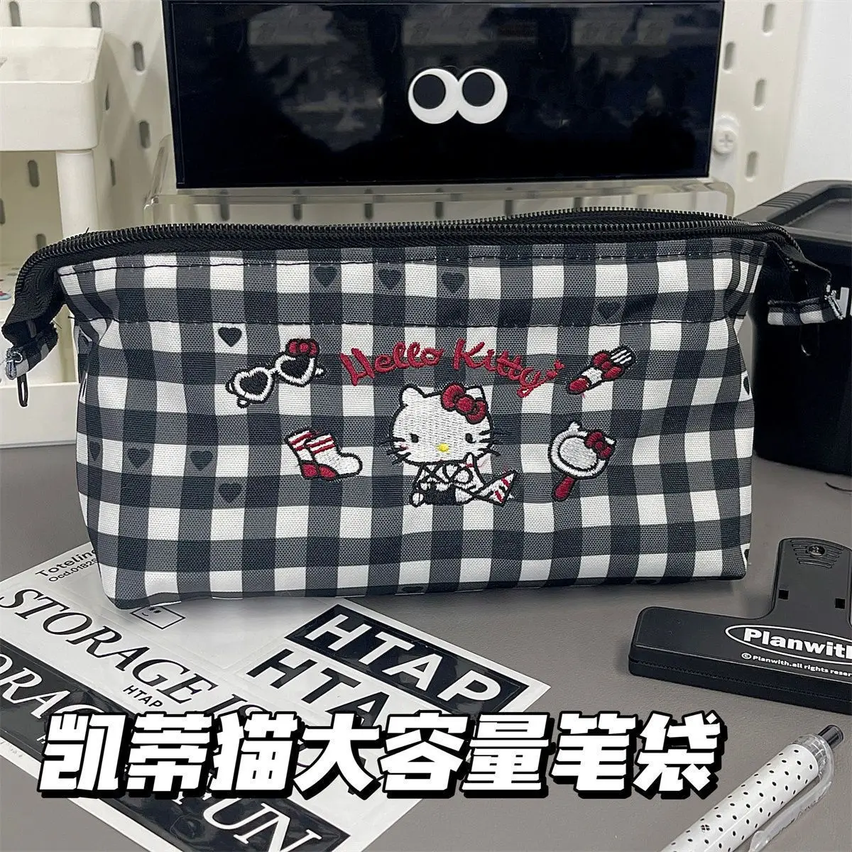 

New Sanrioed Hello Kittys Kawaii Embroidery Pencil Case Checkerboard High Capacity Student Stationery Bag Cosmetic Bag Gift Toys