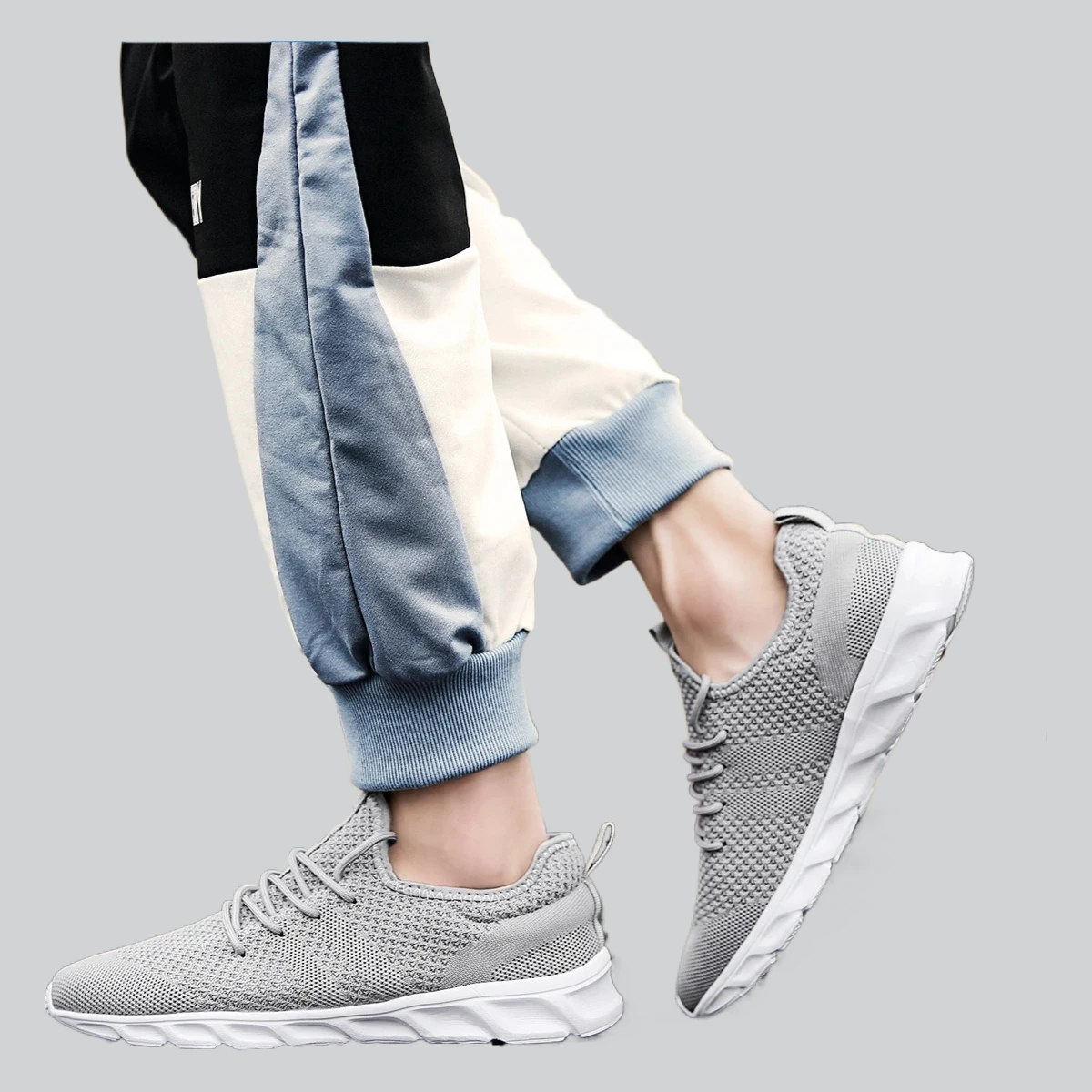 

Men Sport Shoes Hot Sale Light Man Running Comfortable Breathable Men's Sneaker Casual Antiskid and Wear-resistant Jogging