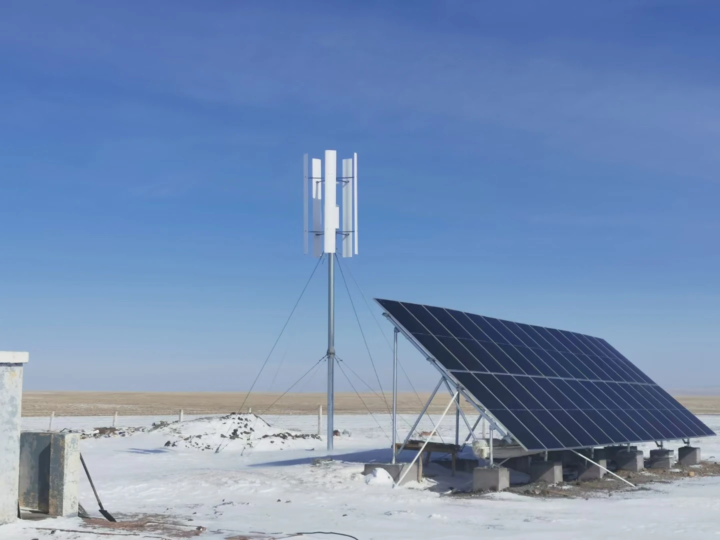 Hybrid Solar & Wind Turbine Generator System 3000W with Lithium Ion Battery for Home Use