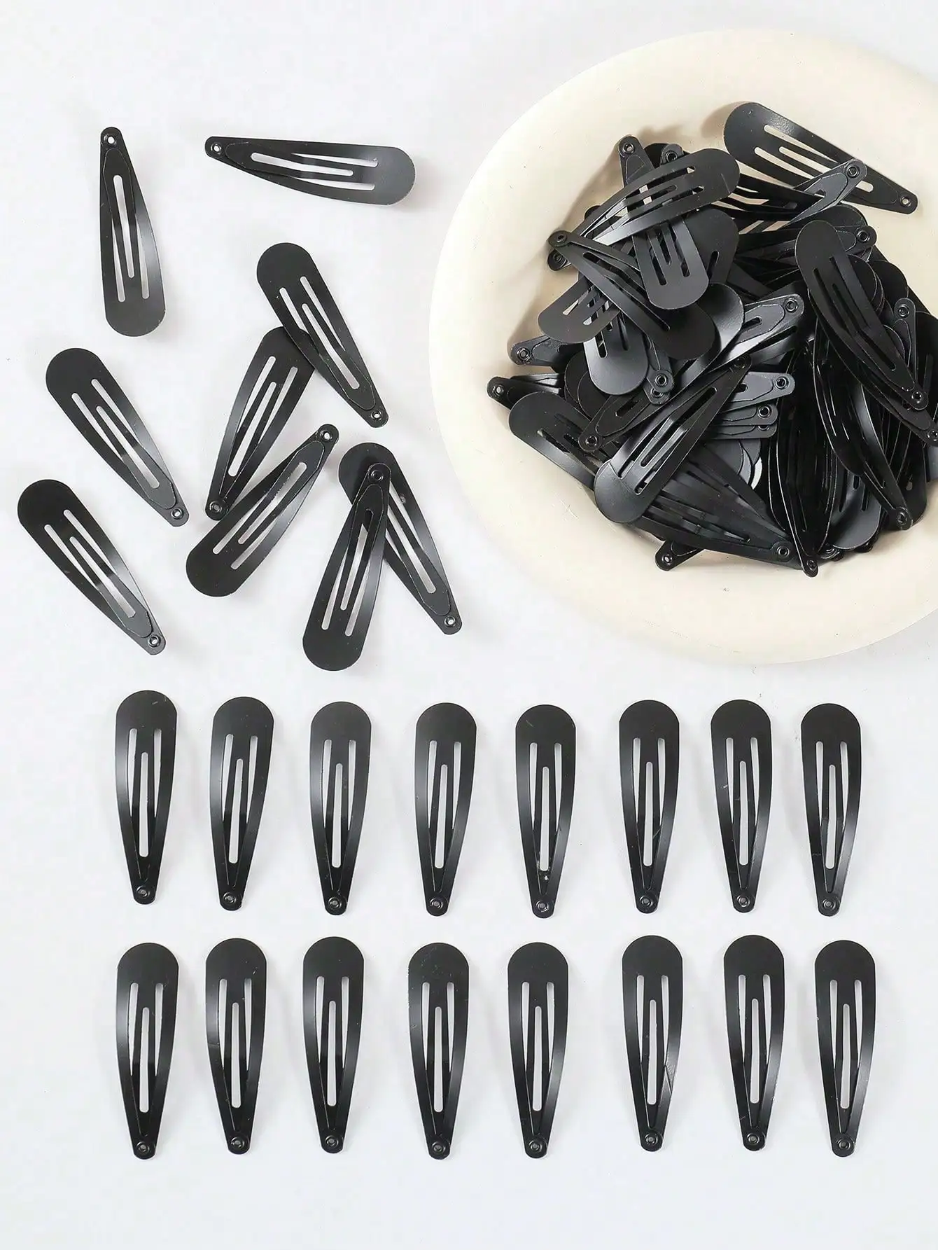 

2Pcs Elegant Polka Dot Leather Hair Clips, Vintage Black & White Snap Barrettes For Women Girls, Non-Slip Water-Drop BB Clips Daily Hair Accessories