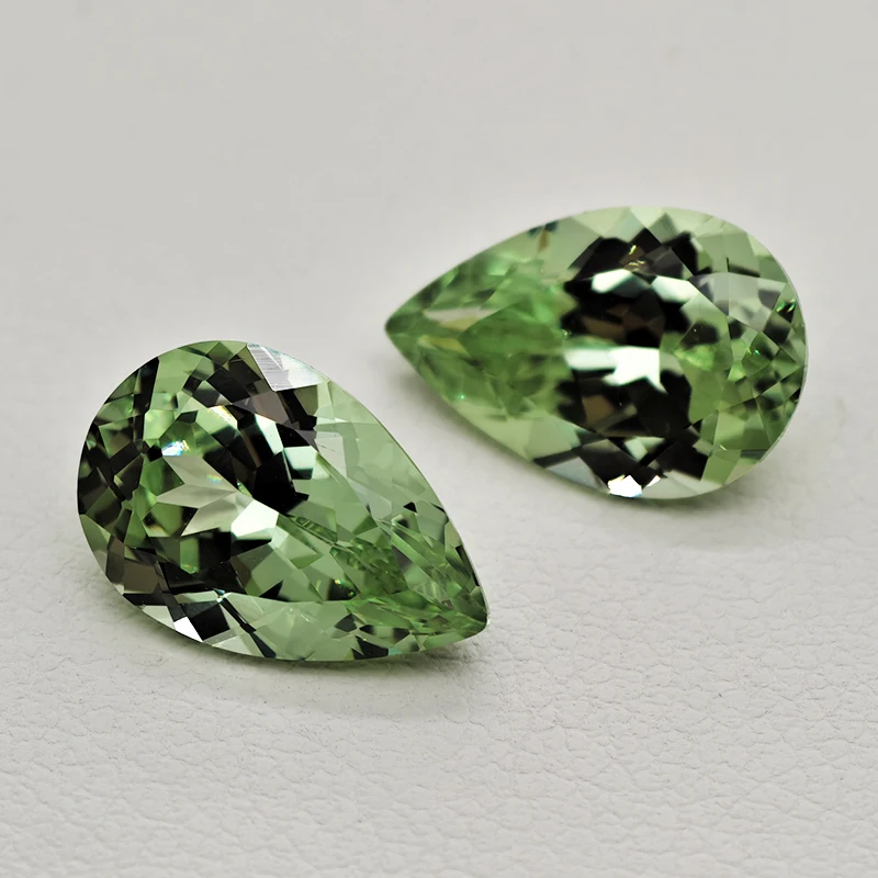 Light Green Pear Cut YAG Loose Gemstone 6x9mm-8x12mm Color-Changing Yttrium Aluminium Garnet Stone For Jewelry Making