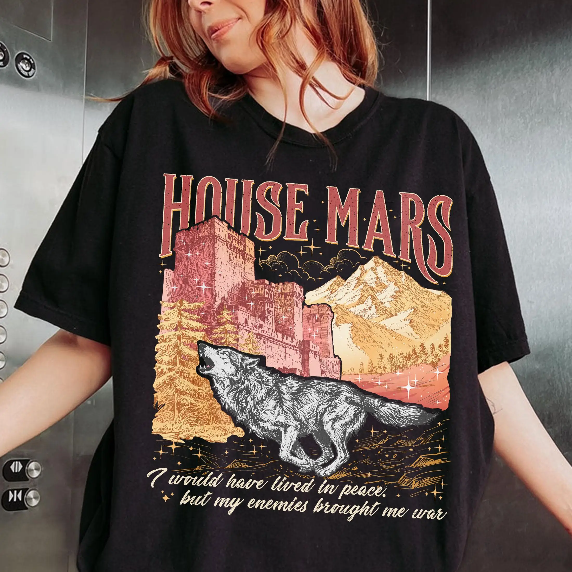 House Mars Red Rising T-Shirt for Fan, Red Rising Bookish Merch, Omnis Ver Lupus, Scifi Lover Graphic Tee Shirt