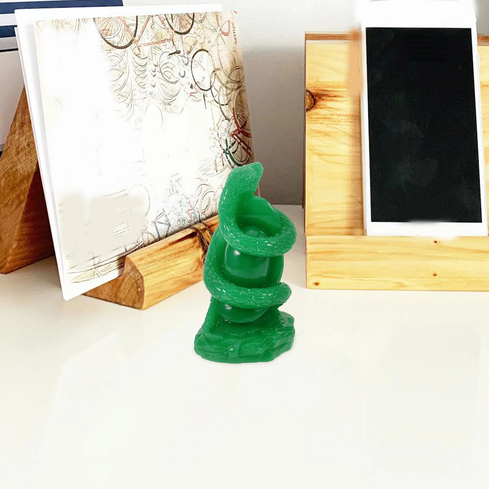 

1Pcs Unique Glass Zodiac Snake Statue Large Snake Model Chic Green Snake Decor Indoor Cabinet Decoration