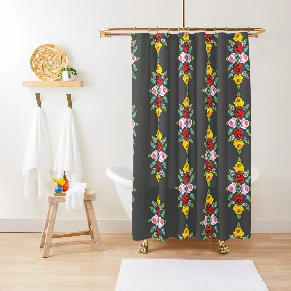 

Canal Narrowboat Roses Shower Curtain For Bathroom Shower Anime Bathroom Elegant Bathroom Curtain