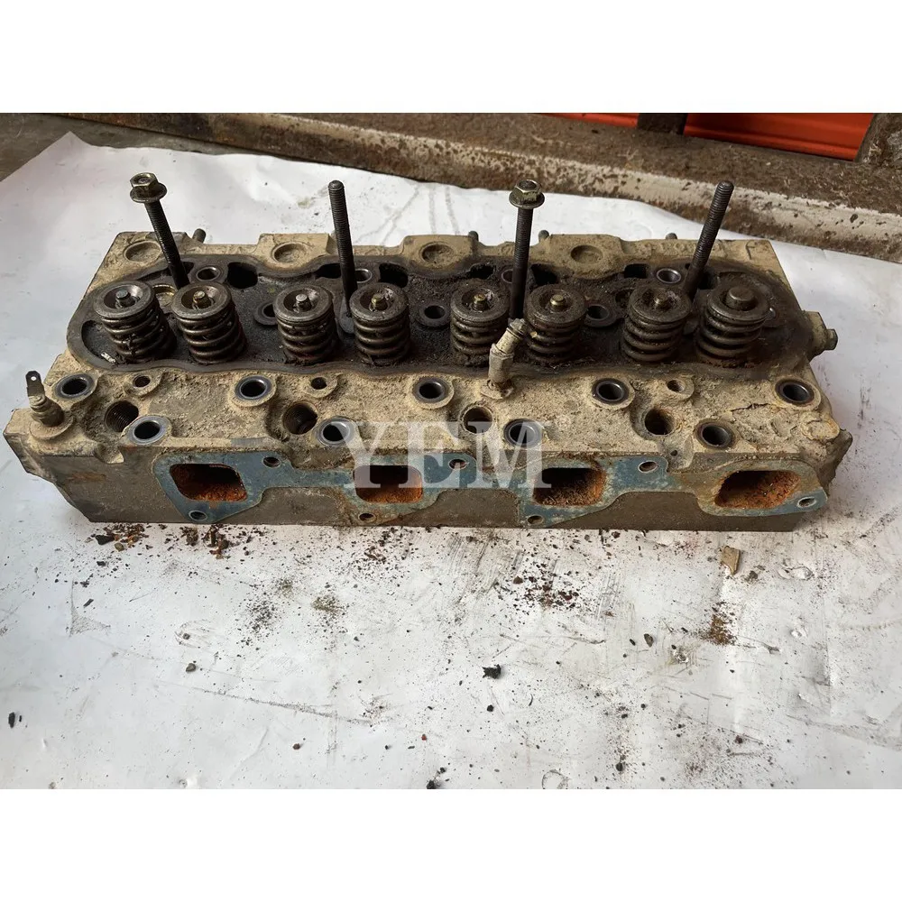 

For Kubota diesel engine parts V2203 Cylinder Head Assy .