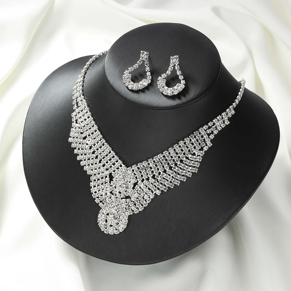 Necklace Earrings Set Exquisite Design Fashion Temperament Bridal Accessories