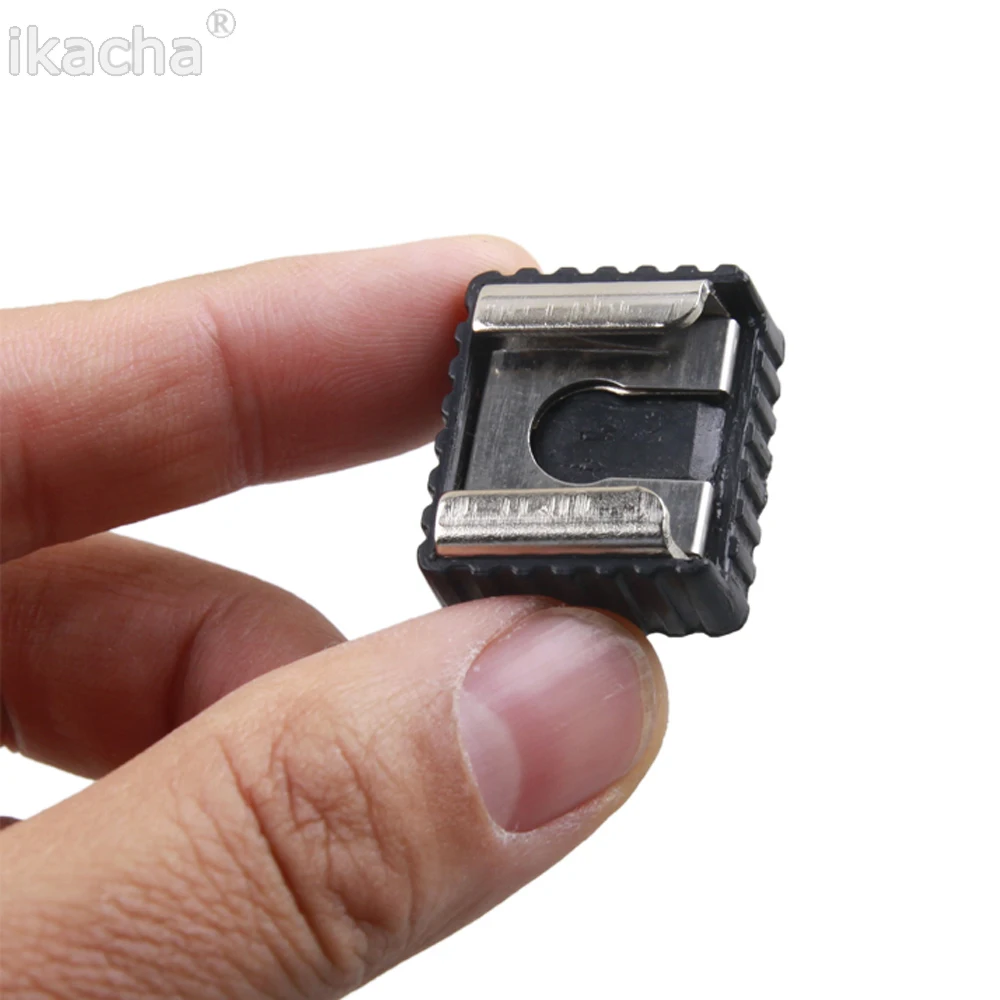 Flash Hot Shoe Mount Adapter Speedight Flash Cold Hot Shoe Bracket Mount Adapter 1/4" Screw for Studio Speedight Tripod
