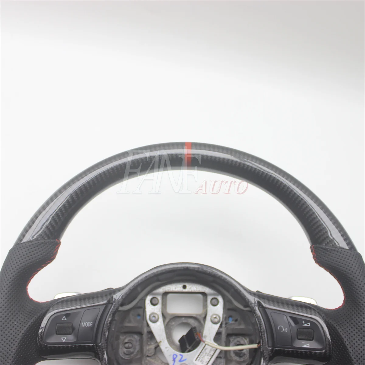 Replacement Real Carbon Fiber Steering Wheel with Leather for AUDI TT MK2 2006–2014 TTS R8