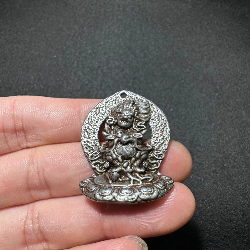 Nepalese TibetanTibetan Buddha Mahakala (the god of wealth), Tibetan cultural , meteorite iron pendant and hanging ornament