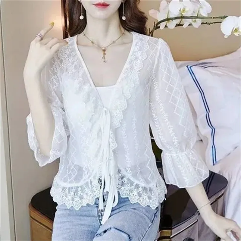 Temperament Jacket Embroidered Chiffon Shirt Women's Summer 2022 New Fashion V Neck Half Sleeve Small Shirt Loose Ladies Shawl