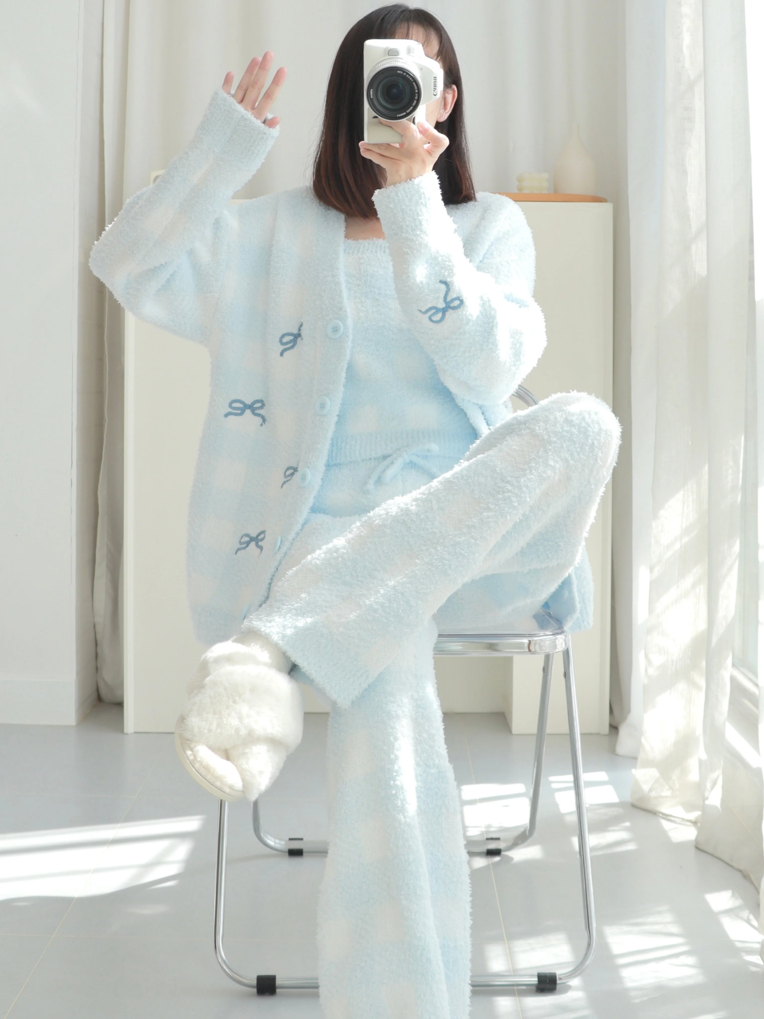 pigiama-invernale-in-pile-corallo-da-donna-set-morbido-con-scollo-a-v-e-maniche-lunghe-indossabile-anche-fuori-casa