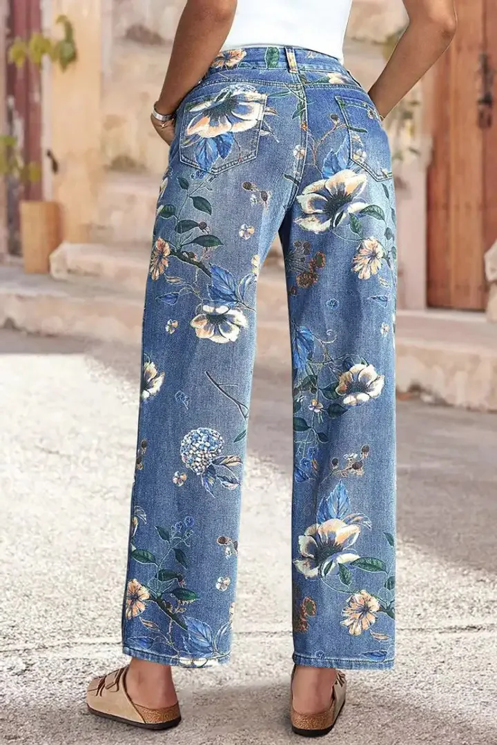 New for 2026: Women's Blue High-waisted Stretch Jeans, Vintage-style Loose-fit Wide-leg Denim Pants with A Floral Print.