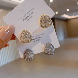 2022 New Design High Quality Light Luxury Water Drop Full Zircon Oval Silver Needle Earrings for Women.