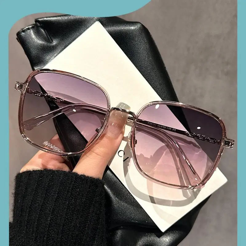 

Extra-large frame sports sunglasses - comfortable to wear, ideal for outdoor fitness, road trips, and cycling wind protection