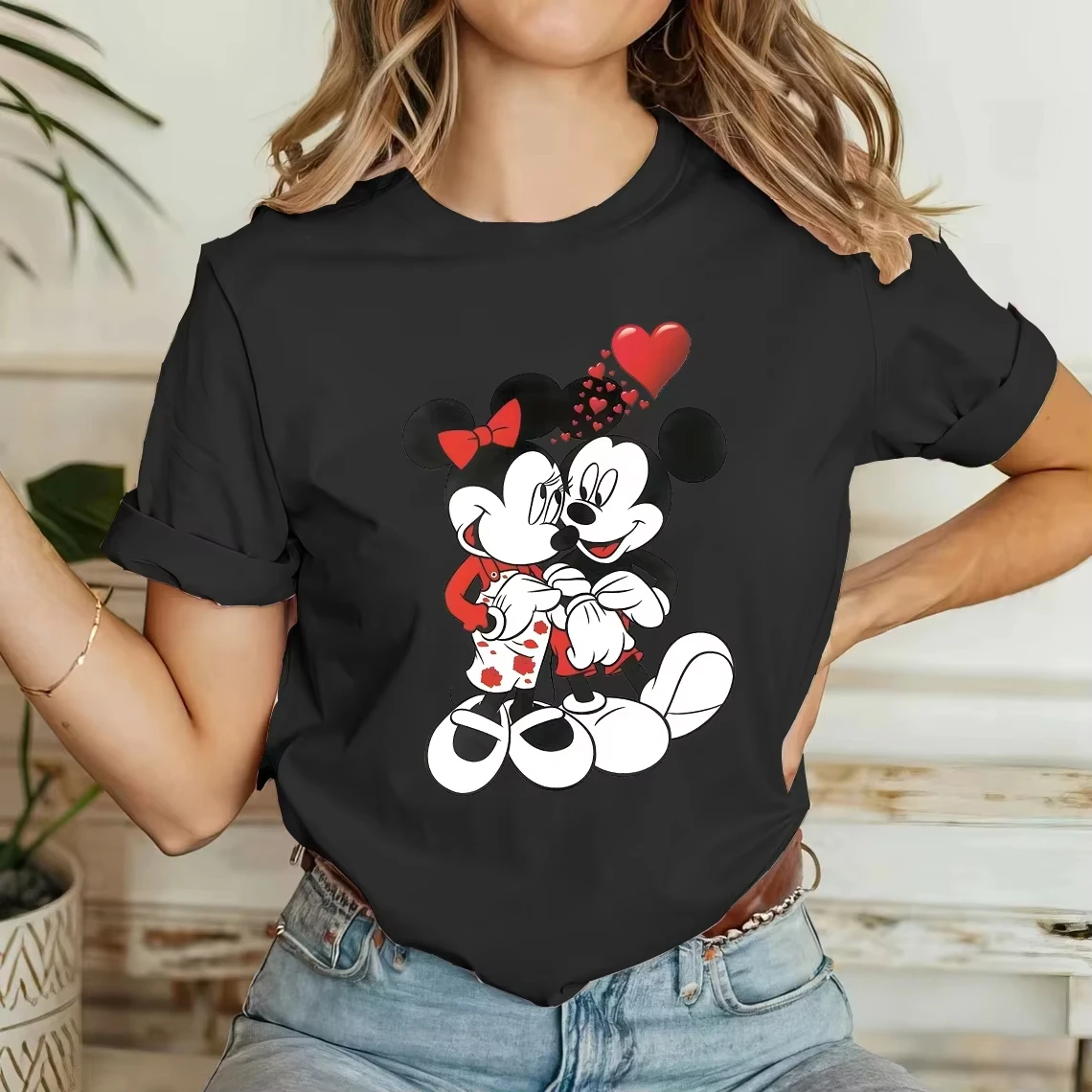 

Disney Mickey Minnie Mouse Kawaii Short Sleeve T-shirt Comfortable Stylish Elegant Top Home Party Camping Shirt Tops Unisex