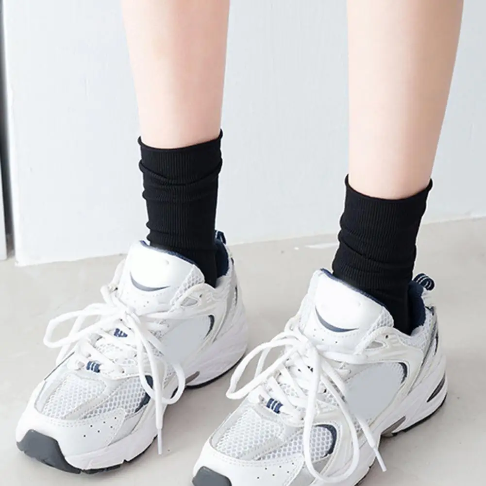 

1 Pair Women Socks Mid-tube Curled Edge Japanese Style Anti-slip Thin Breathable Sweat-absorption Anti-shrink Sports Piled Socks