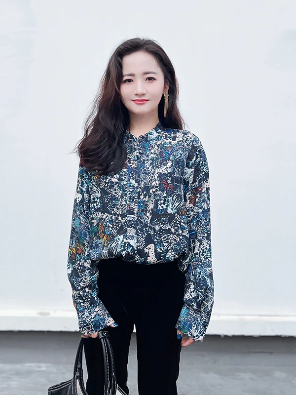 

Ele Blue Floral irt Long Sve Luxury Lightweight Women's Top Versatile Loose Fit Breathable Polyester Fiber Spring 2025