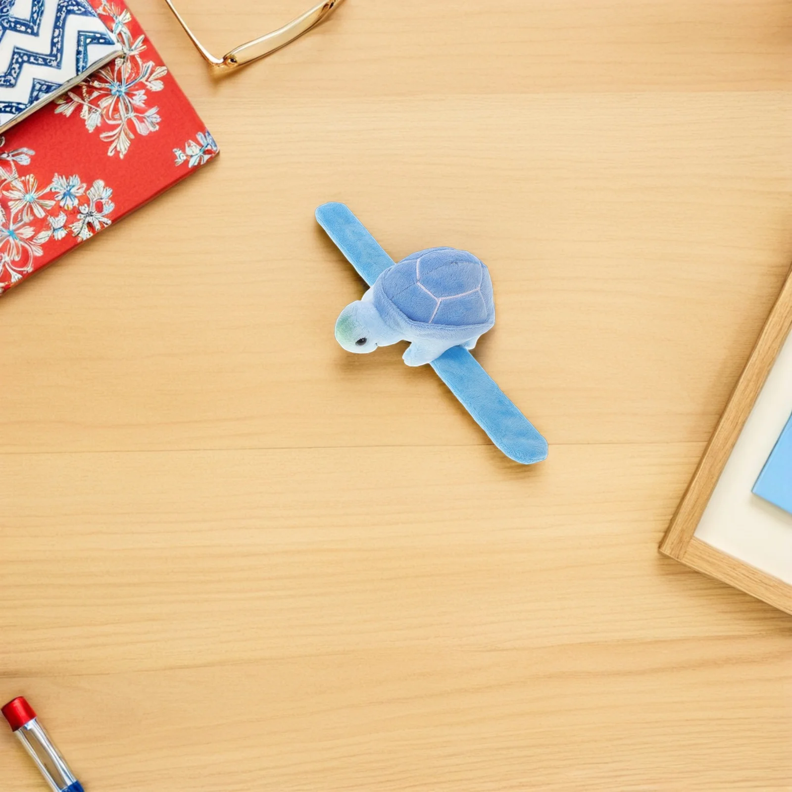 

4Pcs Snap Bracelet Soft Comfortable Turtle Slap Bracelets for Couples Stuffed Animal Wristbands Party Decorations