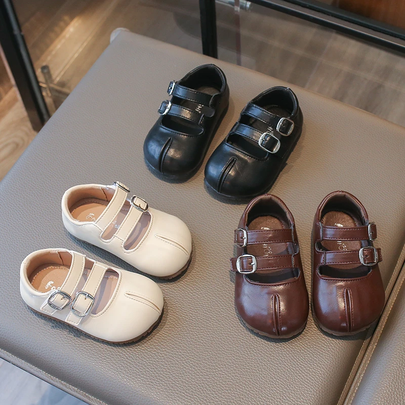 Girls Mary Jane Shoes with Double Metal Buckle Children Flats Leather Shoes Soft Sole Non-slip Baby First Walker Shoes Hook Loop
