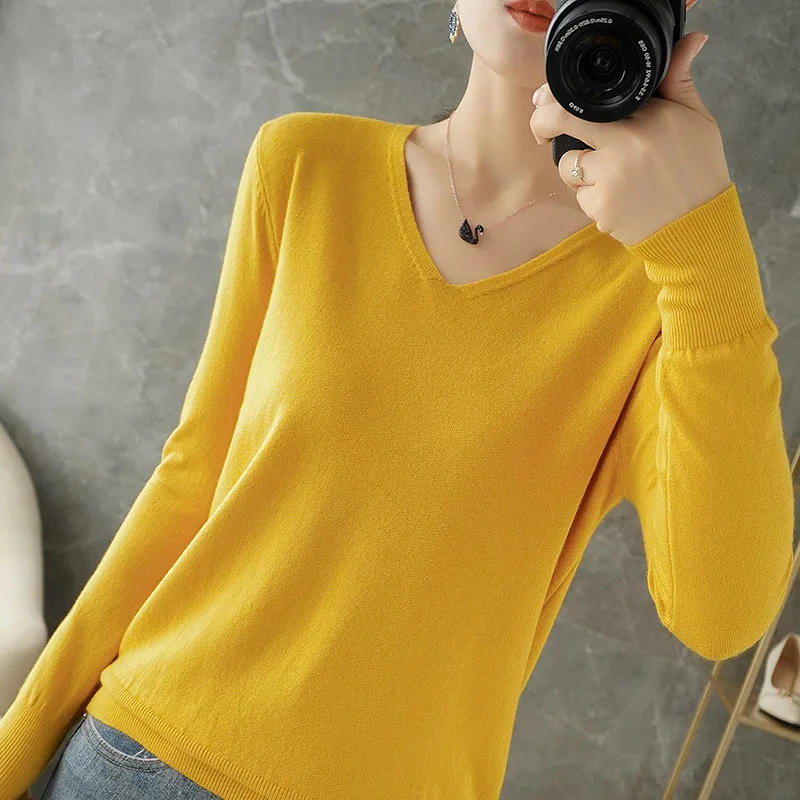 Women Sweater 2024 Spring Autumn Warm Winter Slim Fit Bottoming Shirt V-neck Korean Knitted Tops Casual High Strecth Jumpers